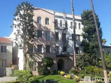 Main picture of 135 N New Hampshire Ave