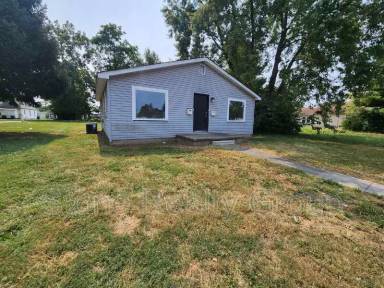 Main picture of 2117 Cleveland Ave