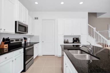 Main picture of 302 Captiva Dr