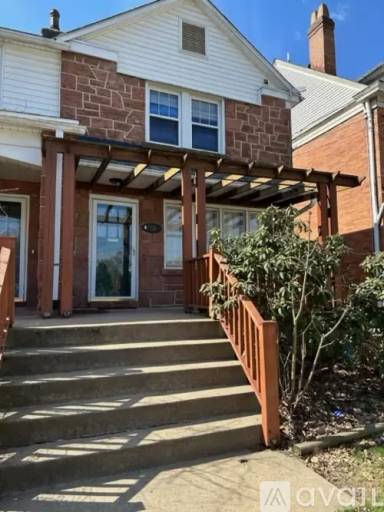 Main picture of 7128 Edgerton Ave