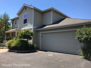 Main picture of 2904 Rockview Pl