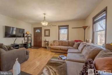 Main picture of 11 Summerfield Rd