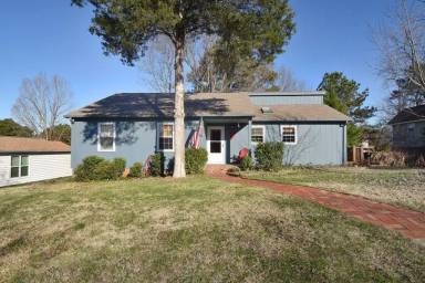 Main picture of 6045 Windjammer Dr