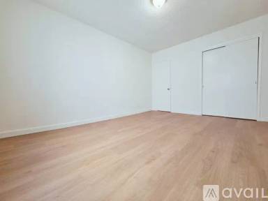 Main picture of 830 Crenshaw Blvd