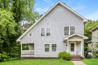 Main picture of 2218 Greenway Ave