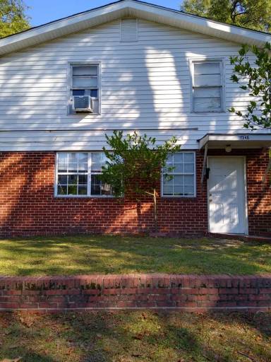 Main picture of 1548 1/2 Schley St