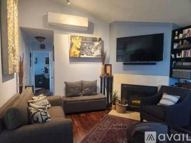 Main picture of 4034 Florida St