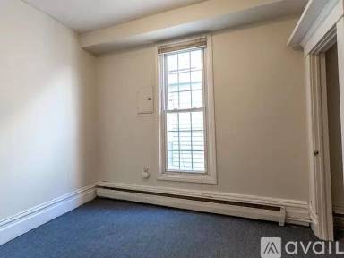 Main picture of 381 Forest Ave