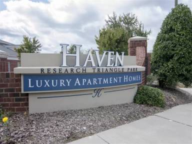 Main picture of 3010 Moneta Way