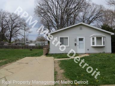 Main picture of 105 E Beverly Ave