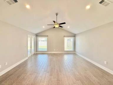 Main picture of 6090 Dunridge Dr