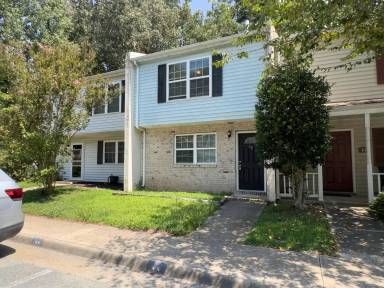 Main picture of 46 Otsego Dr