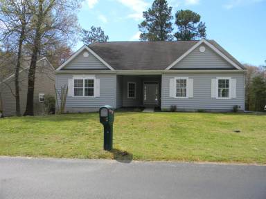 Main picture of 18 Beaver Dam Reach