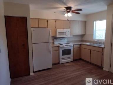 Main picture of 7420 Pond Cir