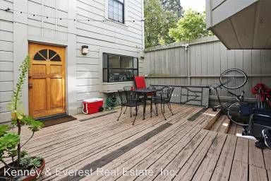 Main picture of 1825 Lombard St