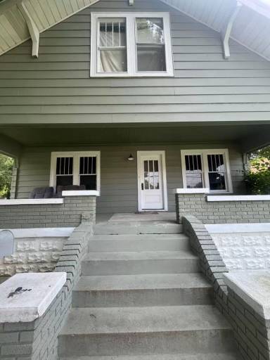 Main picture of 522 W Harrison Ave