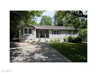 Main picture of 727 Scott Cir