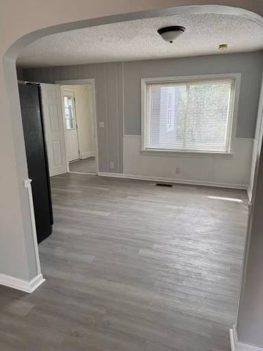 Main picture of 509 42nd St