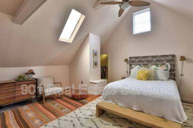 Main picture of 2069 Vinton Ave