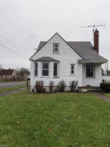 Main picture of 16291 Fairmount Dr