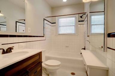 Main picture of 3713 Modlin Ave
