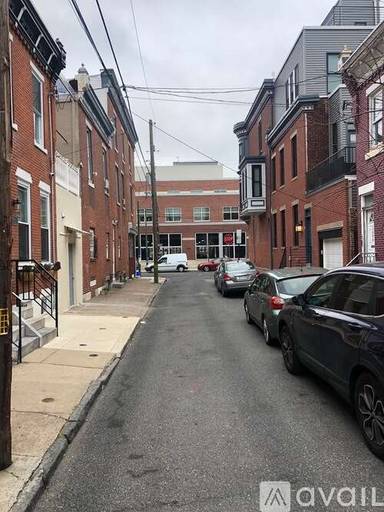 Main picture of 1638 S Rosewood St