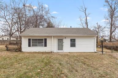 Main picture of 1111 Redman Blvd