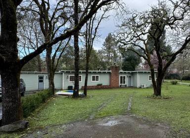 Main picture of 119 Oakbourne Ln
