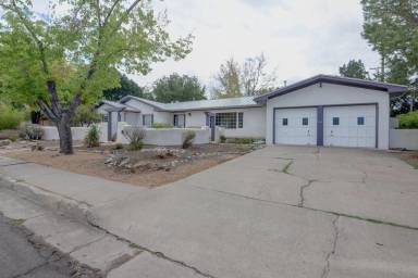 Main picture of 3334 Linda Vista Ave SE