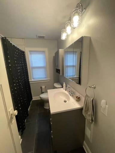 Main picture of 3705 N Morris Blvd
