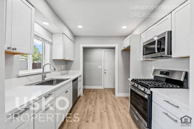 Main picture of 3125 3rd Ave