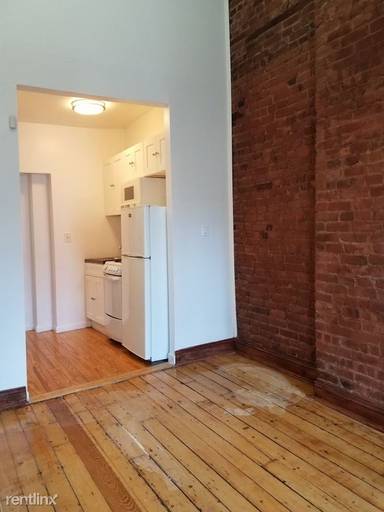 Main picture of 217 E 29th St