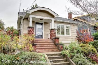 Main picture of 3504 Densmore Ave N