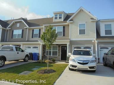 Main picture of 104 Covington Cove Ct