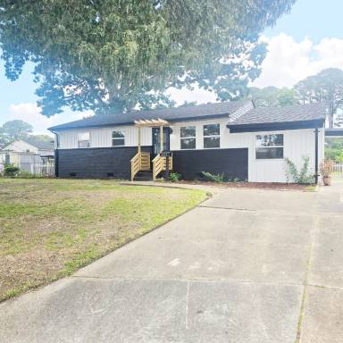 Main picture of 1203 Baskerville Ln