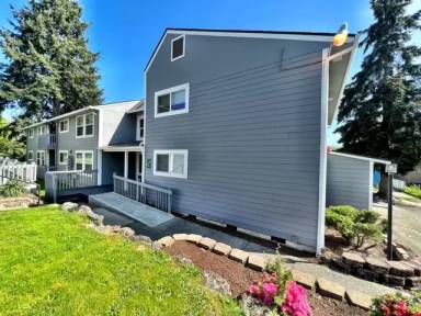 Main picture of 2127 12th St