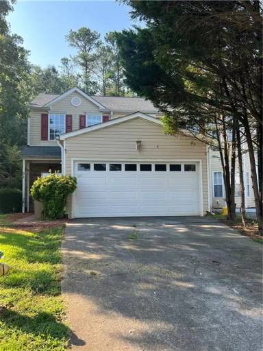 Main picture of 51 Hampton Dr
