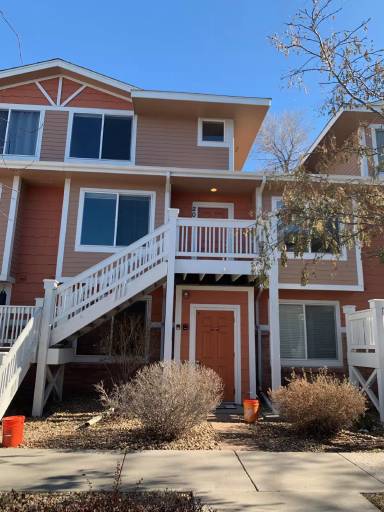 Main picture of 5034 Everett St