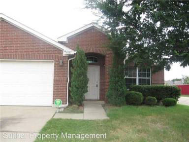 Main picture of 6707 Waterlilly Dr