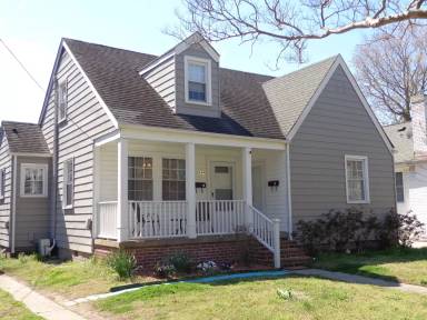 Main picture of 121 W Government Ave