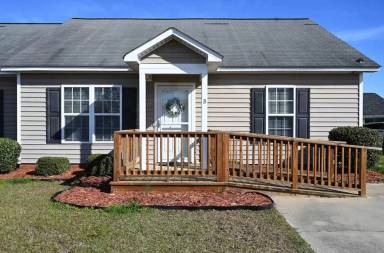 Main picture of 1125B Price Dr
