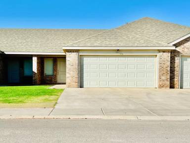 Main picture of 5726 Lehigh St