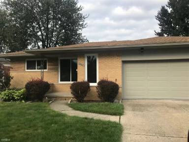 Main picture of 28407 Gilbert Dr