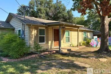 Main picture of 502 Oak St