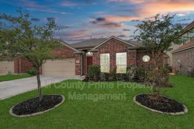 Main picture of 23130 Quiet Heron Ct