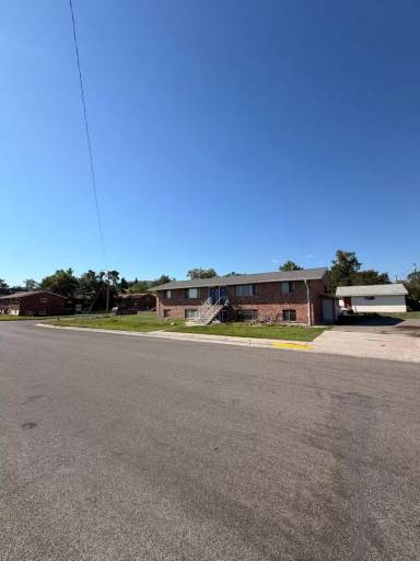 Main picture of 421 East 15th Street - 2