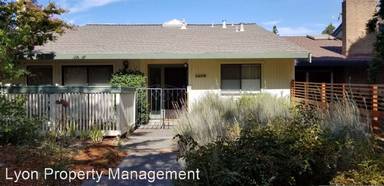Main picture of 1405 Lake Blvd