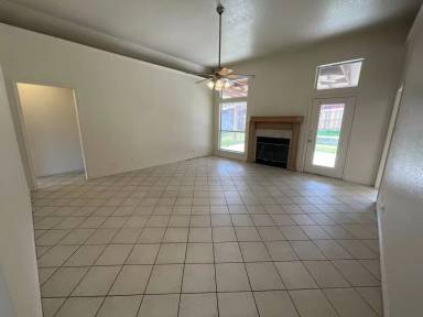 Main picture of 1802 Thomas Ct