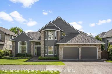 Main picture of 17986 Saint Clair Dr