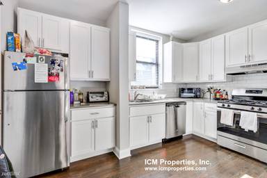 Main picture of 3925 N Keeler Ave